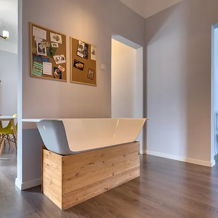 Endemic - Concept * Funchal (Madeira)